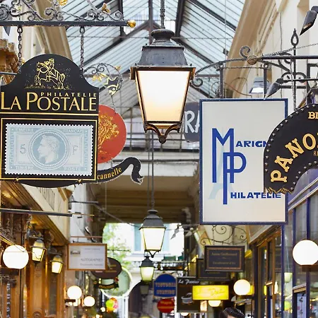 21 Atelier Chaplin Montorgueil * Parigi