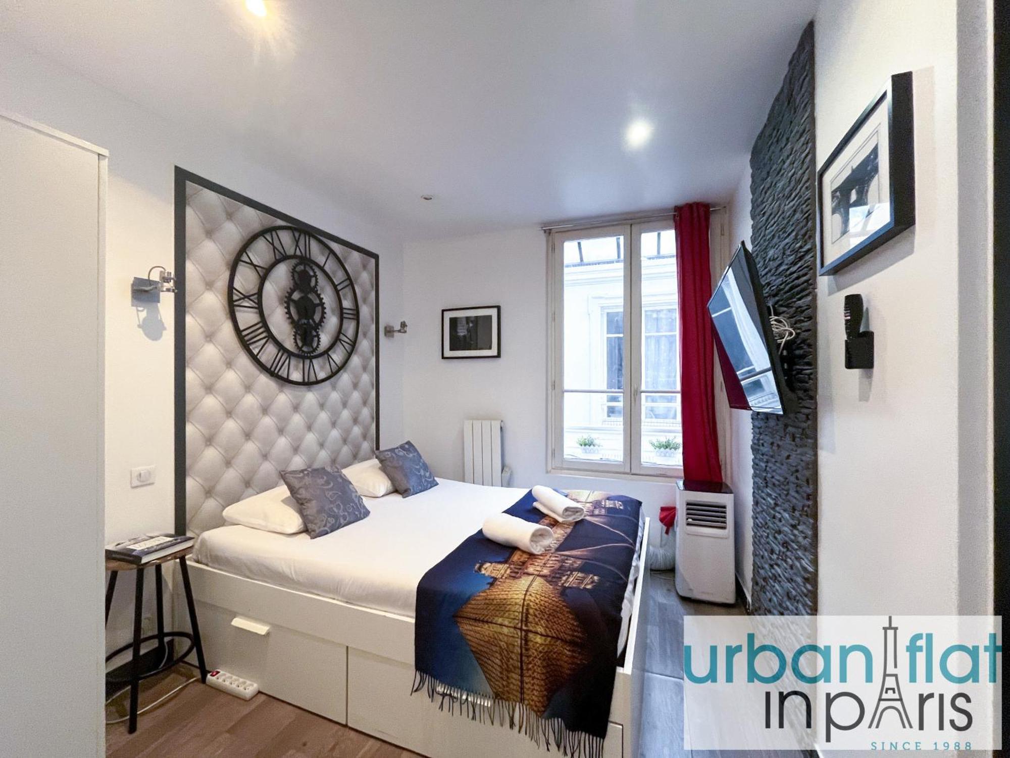 21 Atelier Chaplin Montorgueil * Parigi